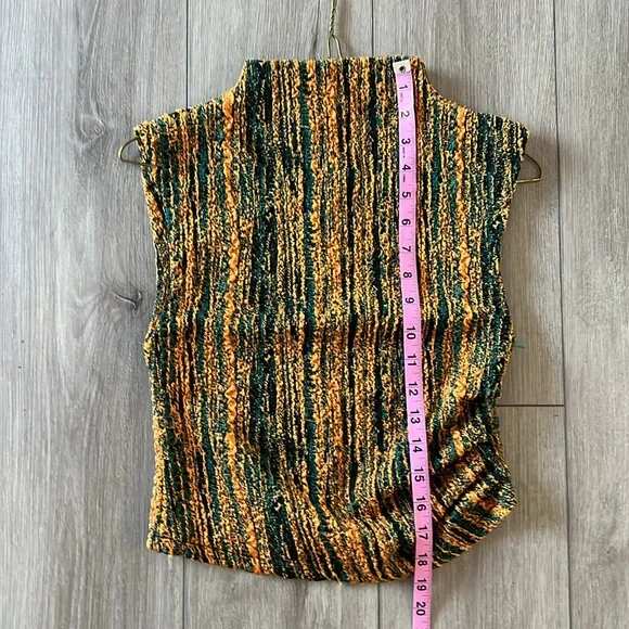 Zara | Cropped Tank/Shell - Picture 4 of 6